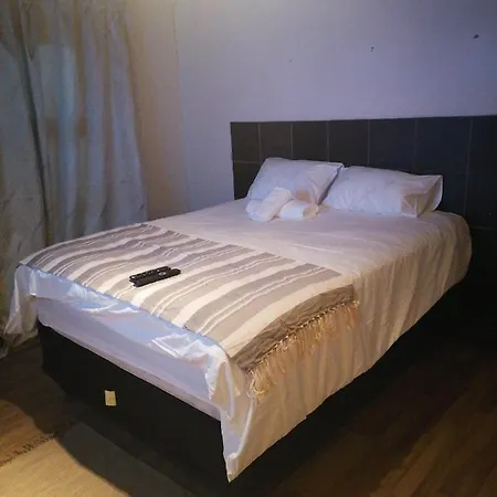 180 On Anderson Guest House-2